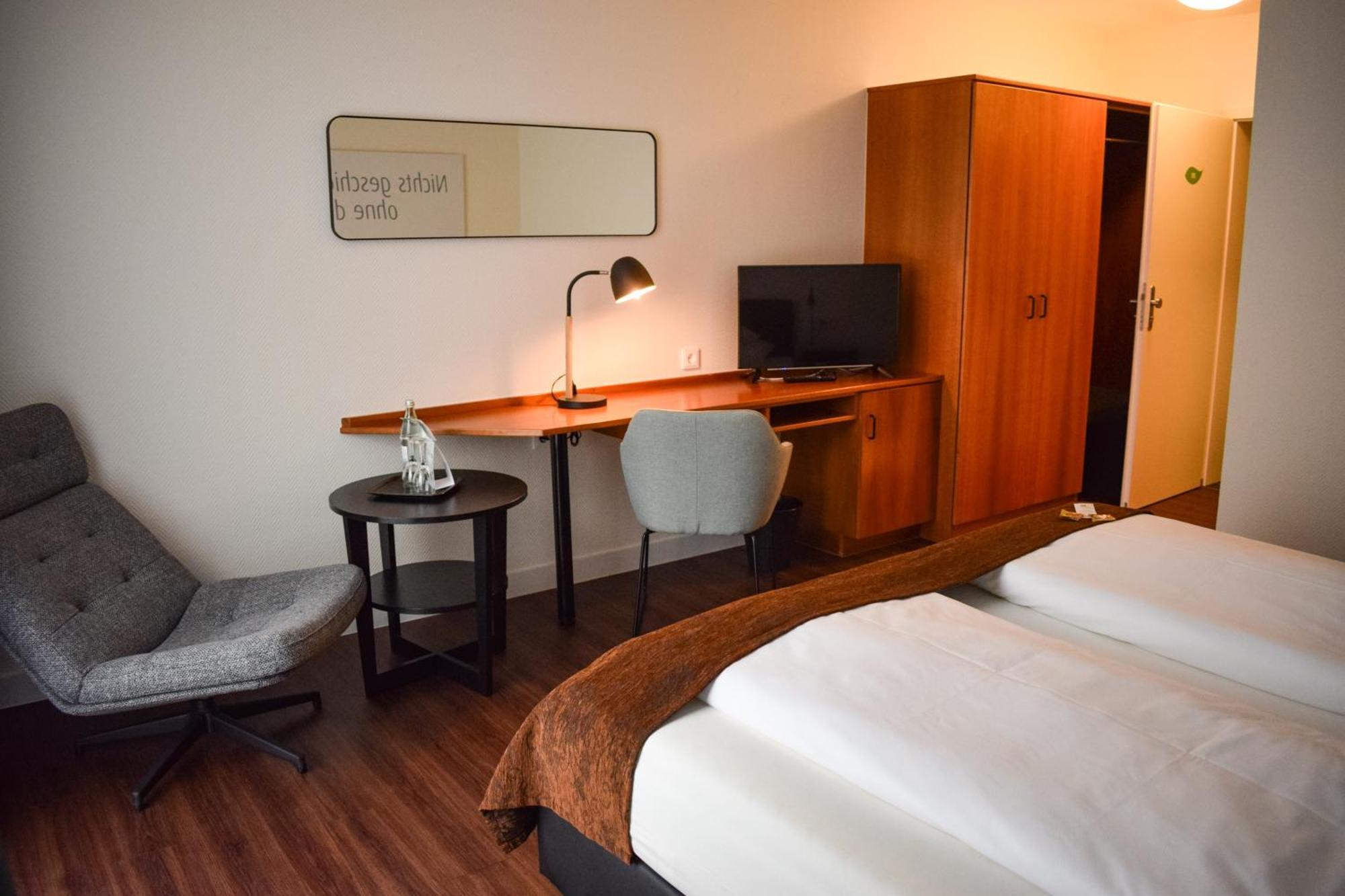 Landhotel Rügheim Kültér fotó